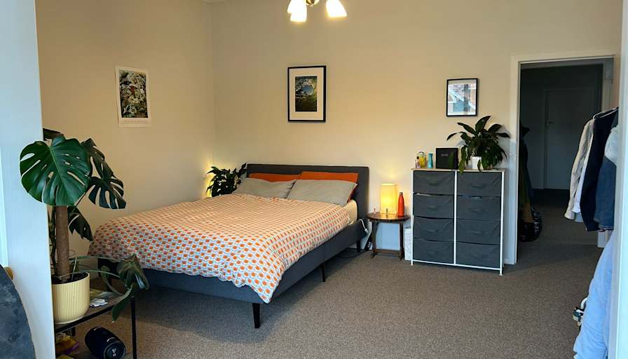 Emma's room