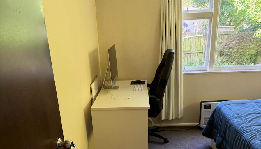 Linda A.'s room