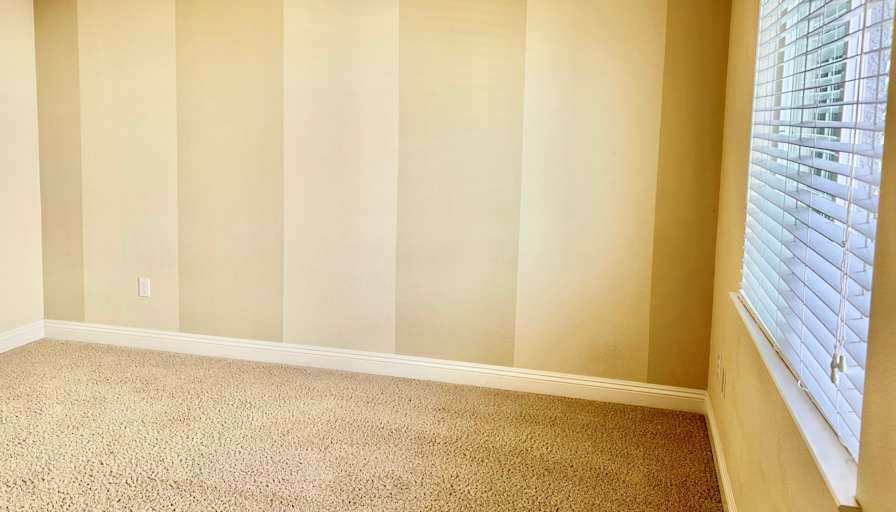 Louis's room