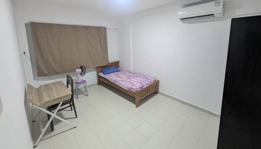 Pavani's room