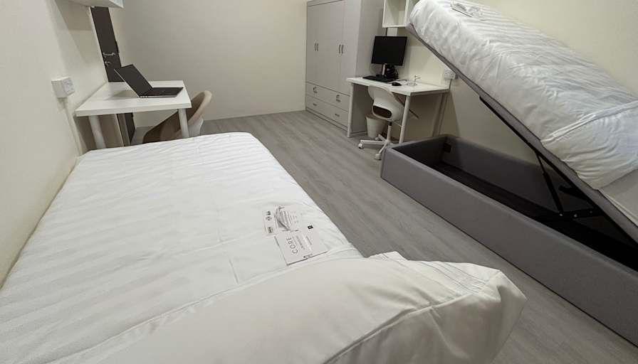 Harry Lee's room