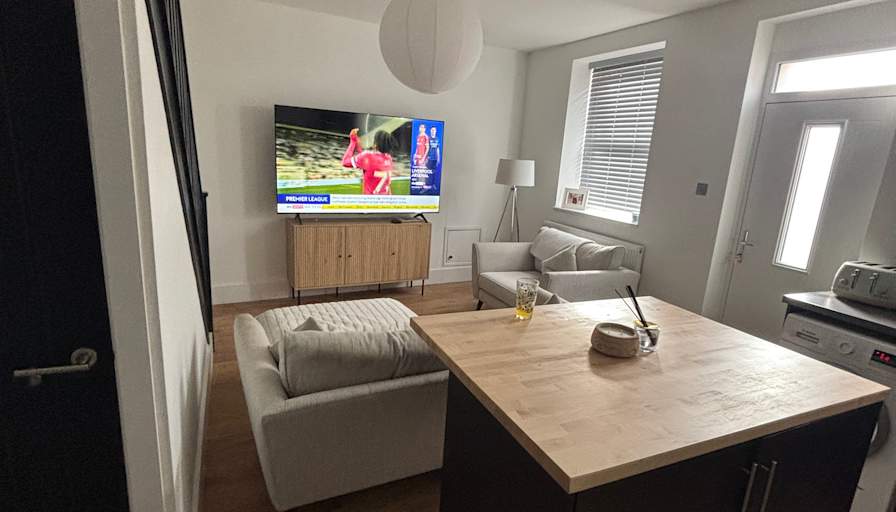 Lewis Burke's room