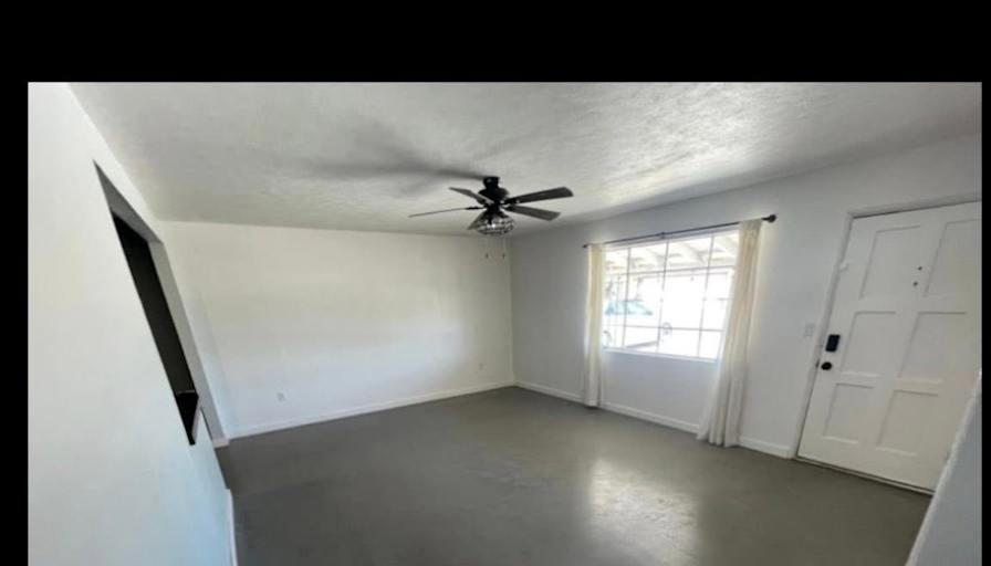 jose's room