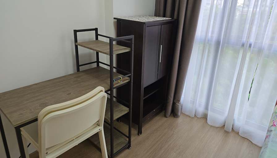 victoria's room
