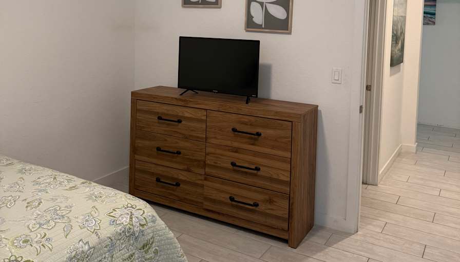 Jenny's room