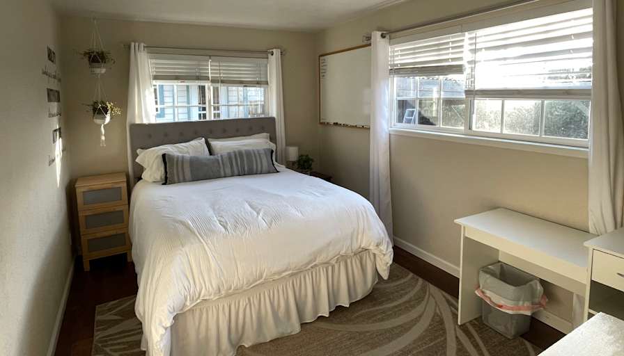 Polly's room
