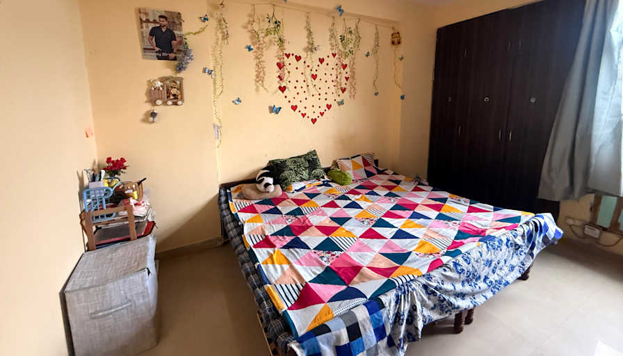 Matti choudhary's room
