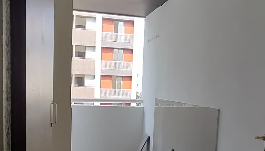 Man's room