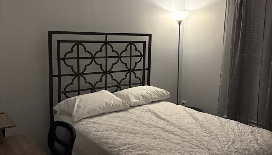 Lynette's room