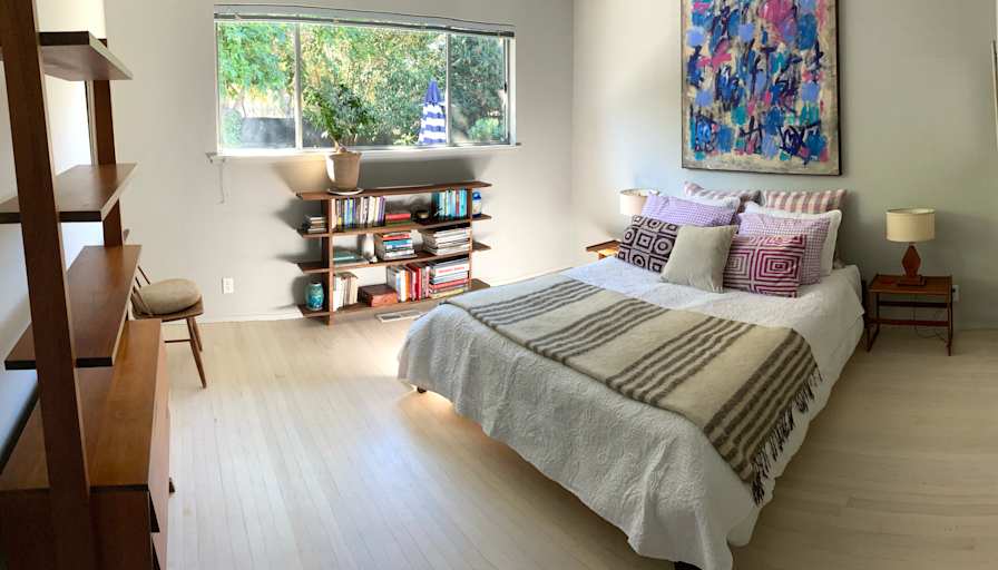 carol's room