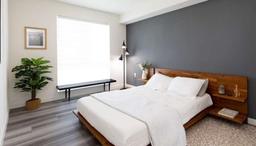 Sanders's room