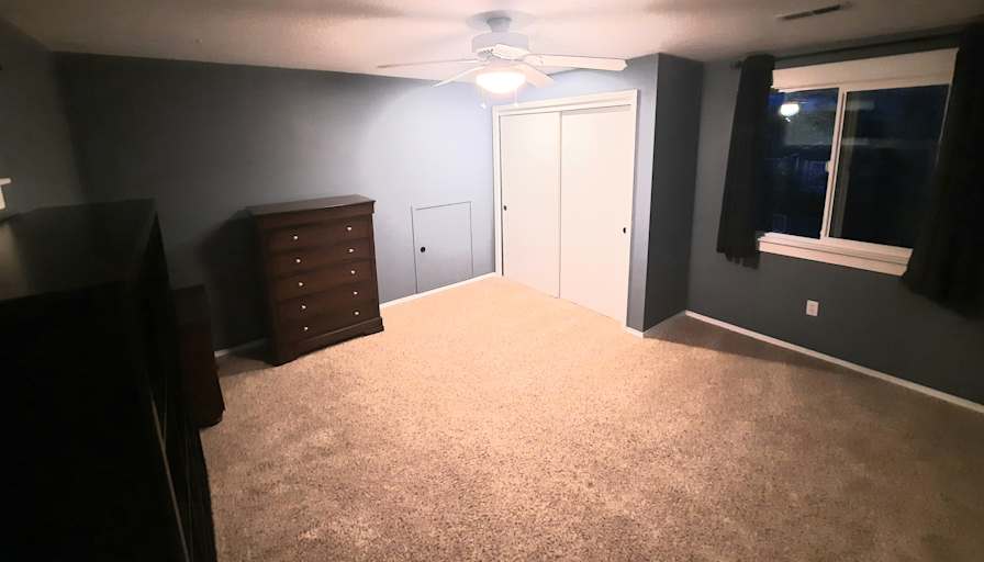 Alicia's room