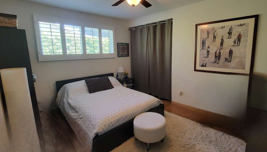 Mariel's room