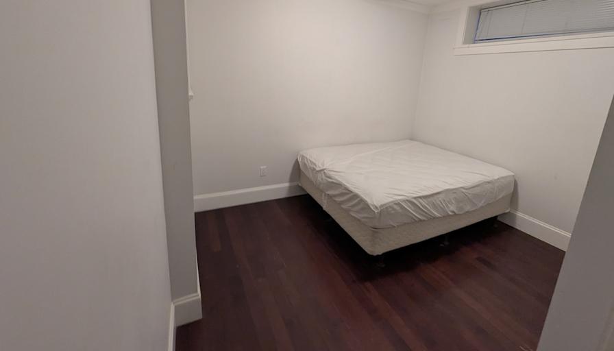 Aeron's room