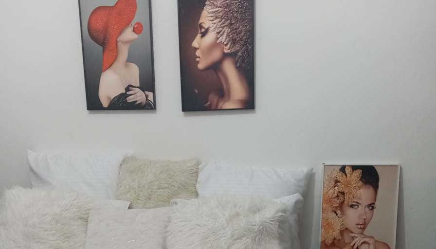 Ros's room