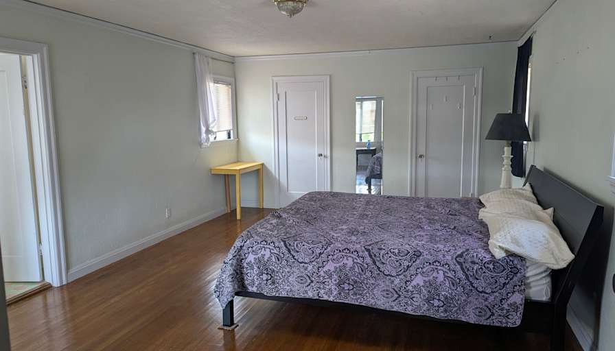 Shauna's room