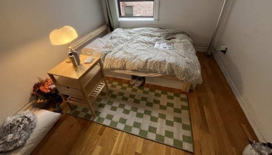 Bow Man's room