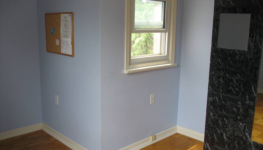 Lynda's room