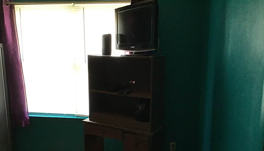 Gregg's room