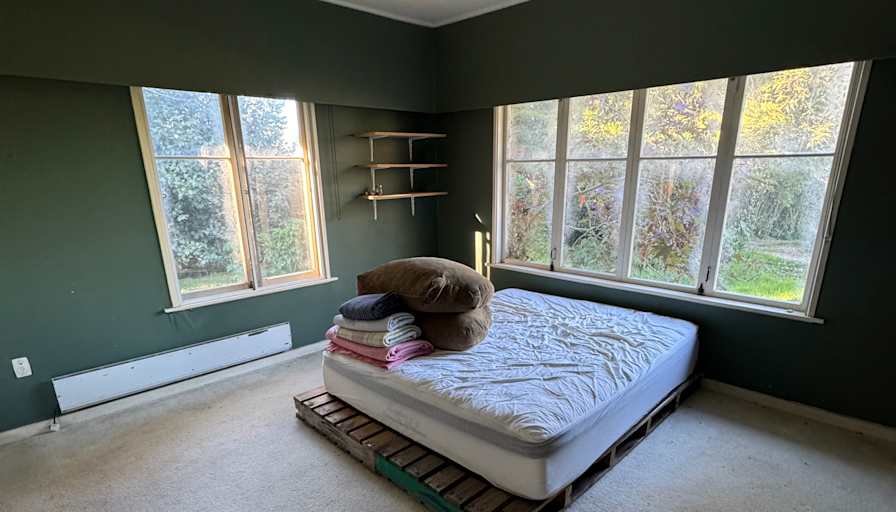 Stephanie's room