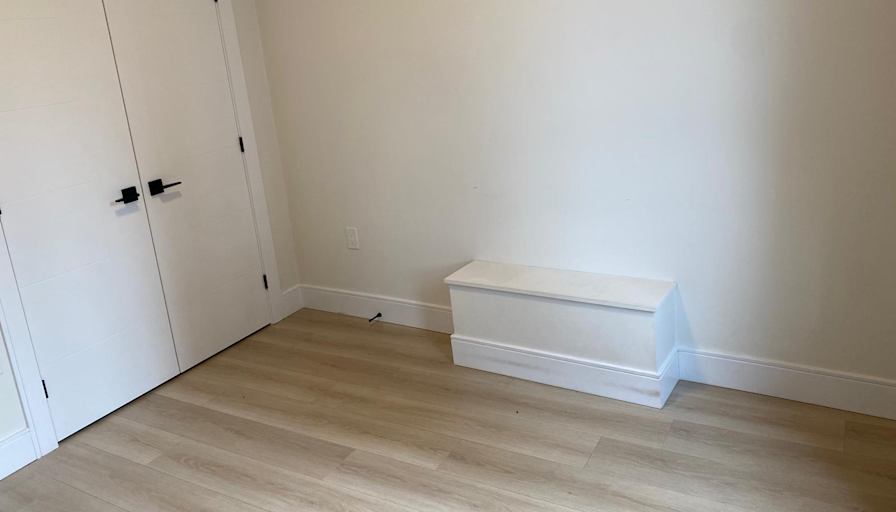 Naga's room