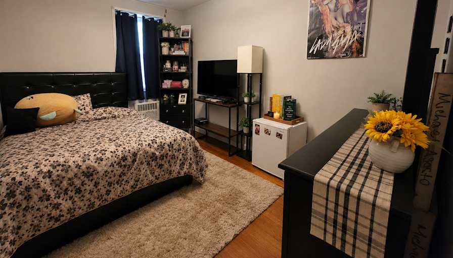nichole's room