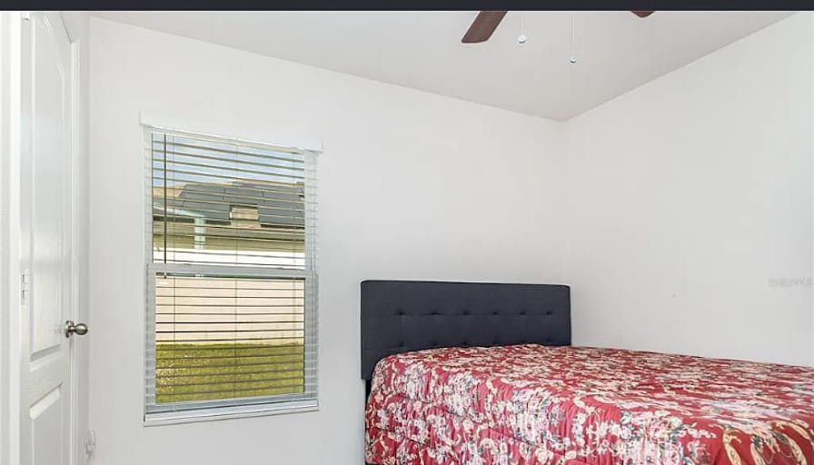 Furnished Room's room