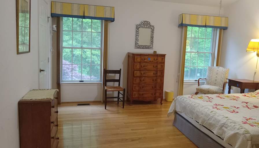 Victoria's room