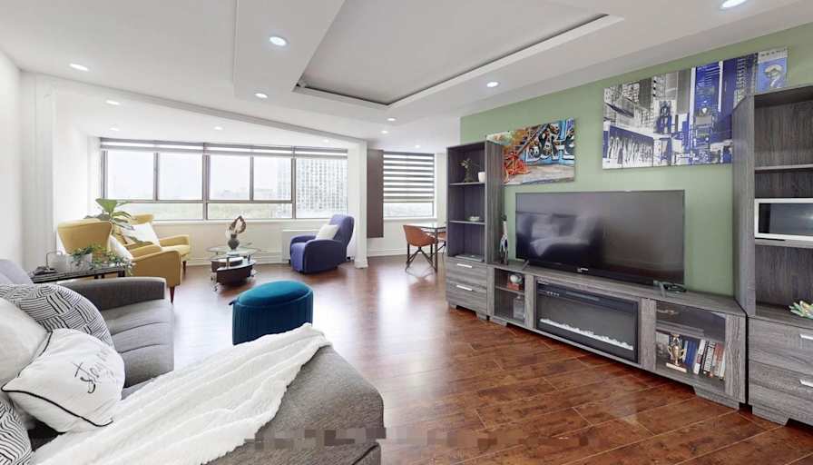 Simon's room