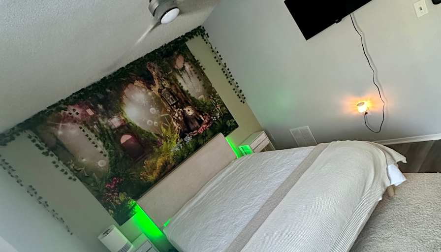 Antonio's room
