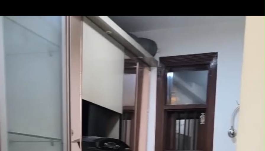 Priyanshi's room