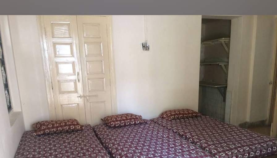 Keval Lathiya's room