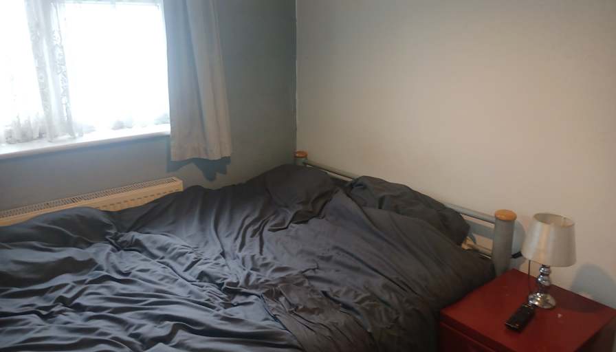 Graham Hurley's room