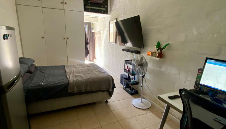 Tracey's room