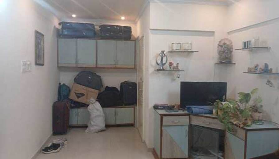 poorvi's room