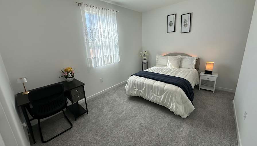 Ali's room