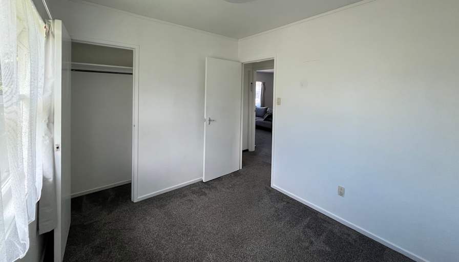 Sam's room