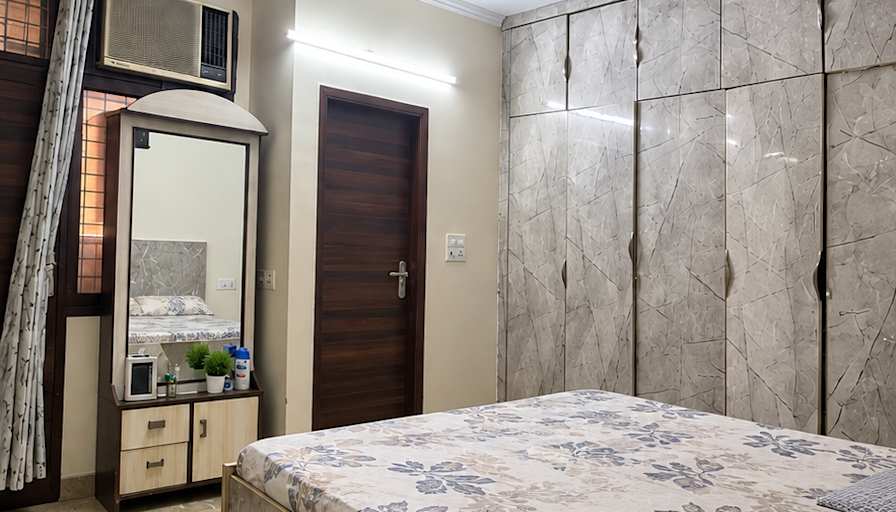 arpit verma's room