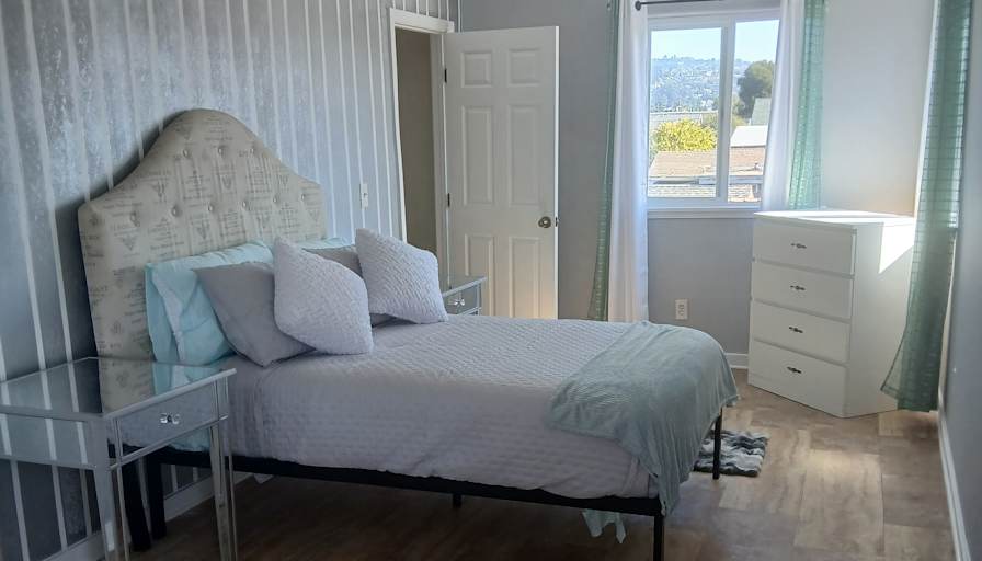 Miaamalia Martinez's room