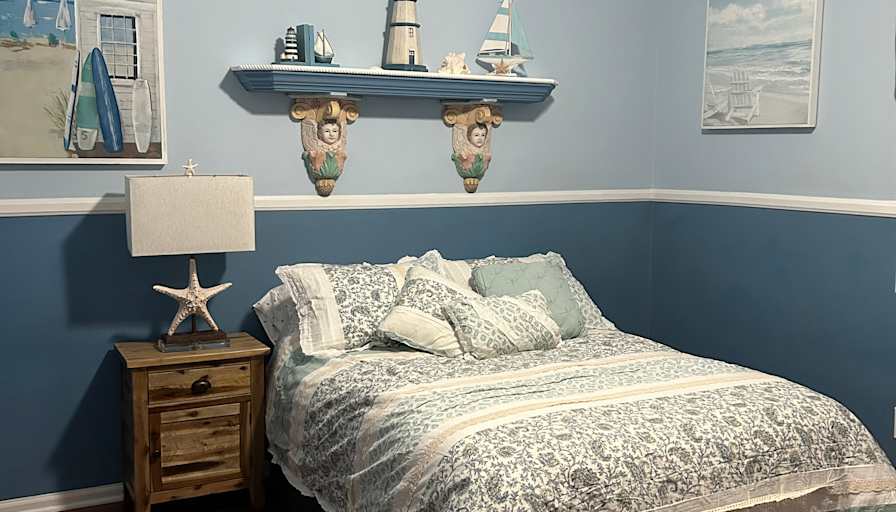 Courtney's room