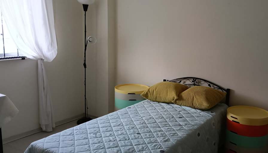 Yen's room