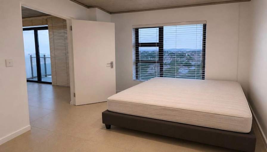 Lori's room
