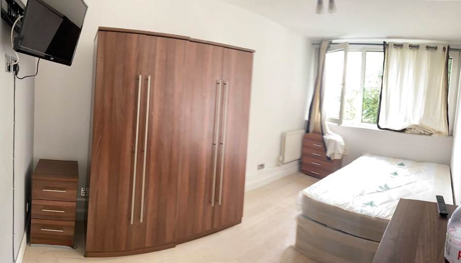 LDS Property Finder's room