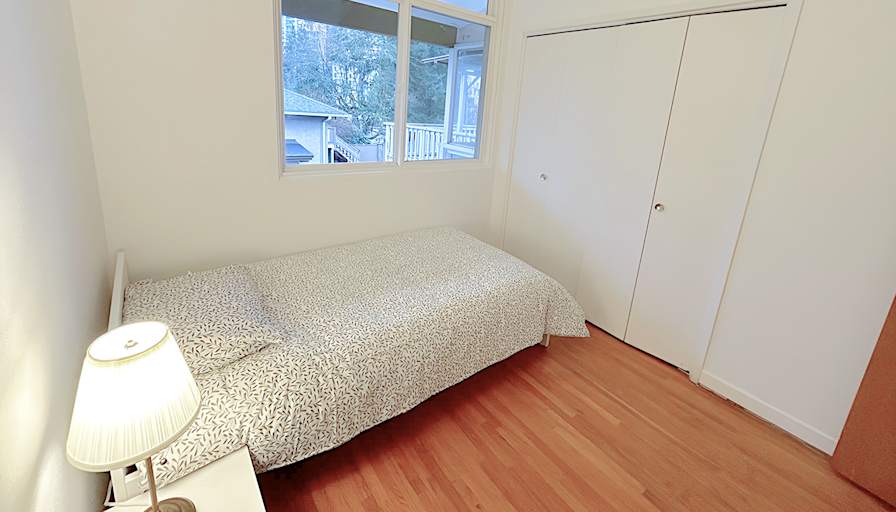 Shirin's room