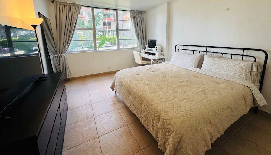 Florencia's room