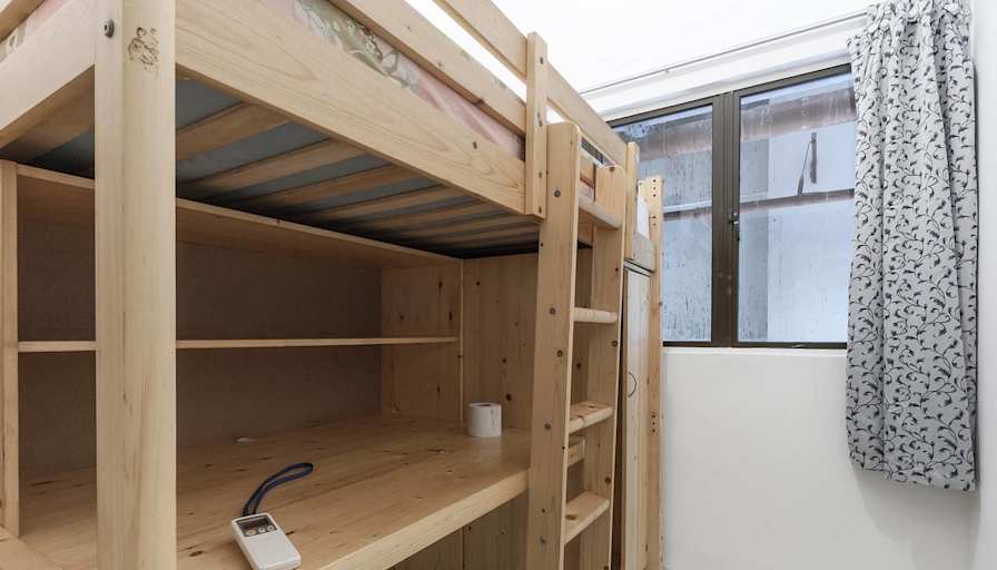Roomy's room