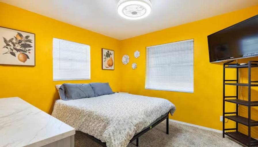 PadSplit's room