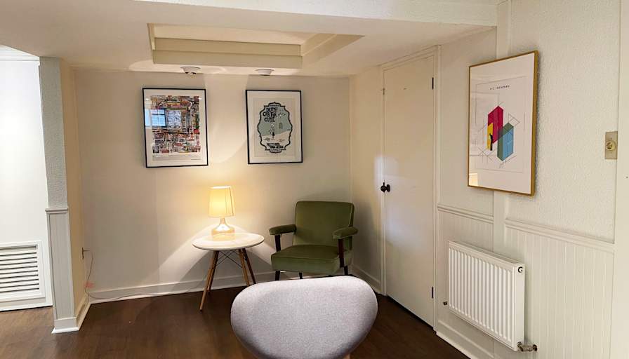 Etobicoke's room