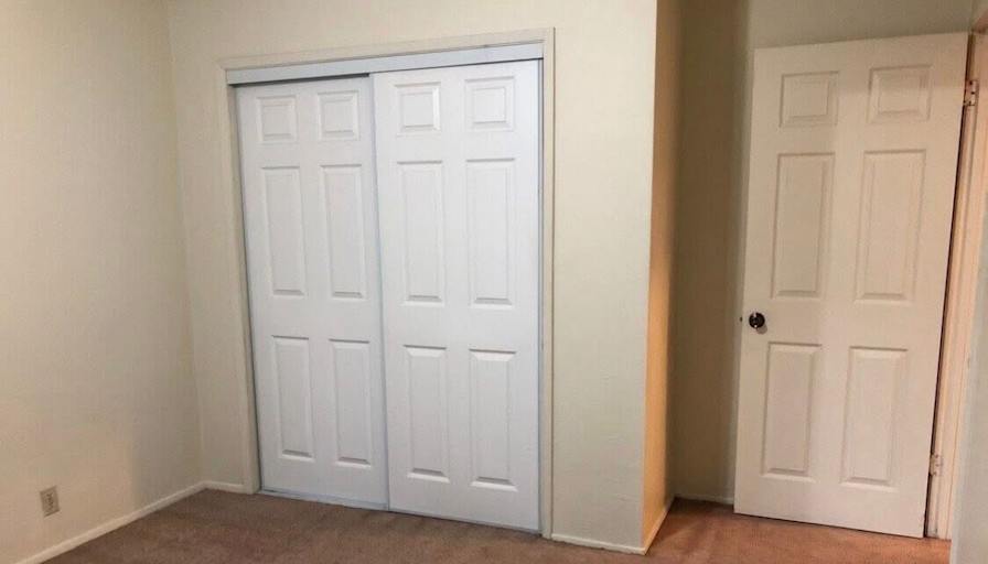 Kianoush's room