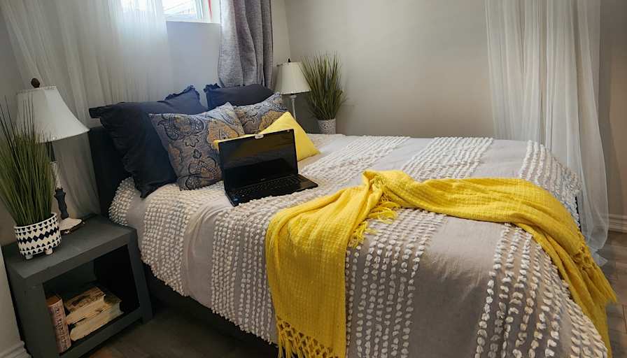 Annette's room
